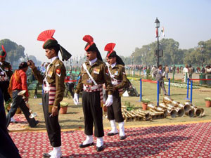 Indian soldiers in ceremonial uniform